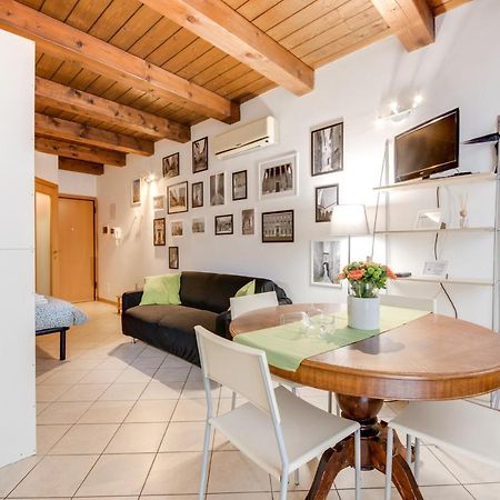 Апартаменты Romagnabnb Studio Mazzini Форли Экстерьер фото